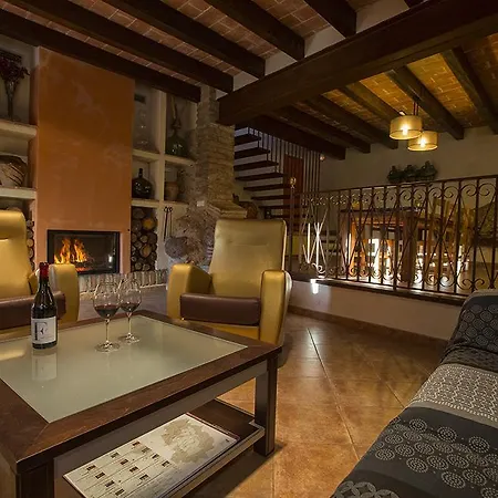 Les Quimeres Holiday home